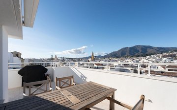 Property slide 24