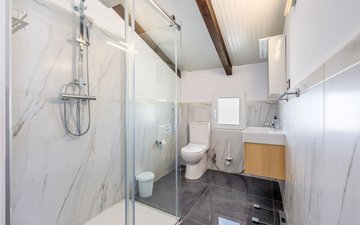 Property slide 40