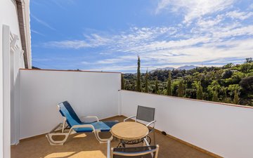 Property slide 43