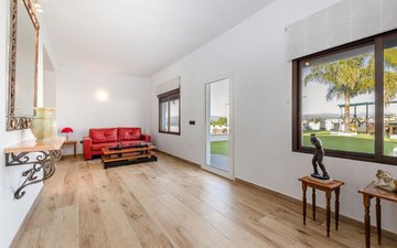 Property slide 7