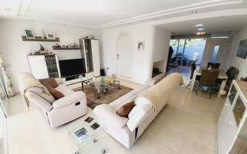 Property slide 19
