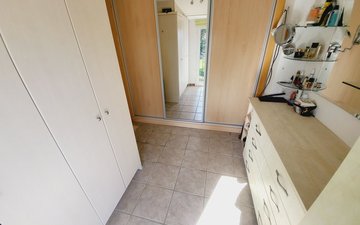 Property slide 42