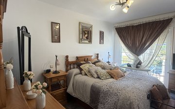 Property slide 10