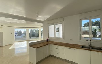 Property slide 8