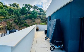 Property slide 24