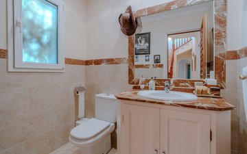 Property slide 21