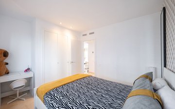 Property slide 25