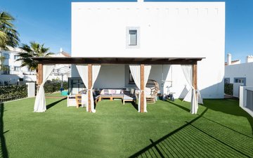Property slide 43