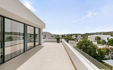 Property slide 35