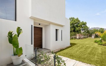 Property slide 4