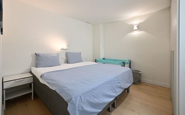 Property slide 10