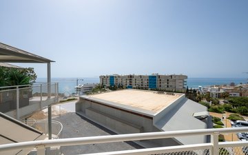 Property slide 22