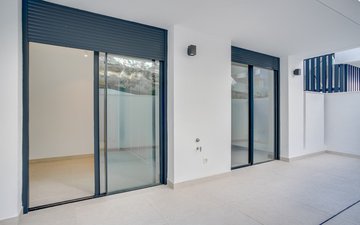 Property slide 21