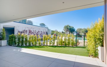 Property slide 4