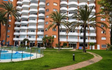 Property slide 15