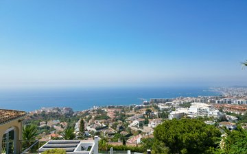 Property slide 47