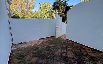 Property slide 9