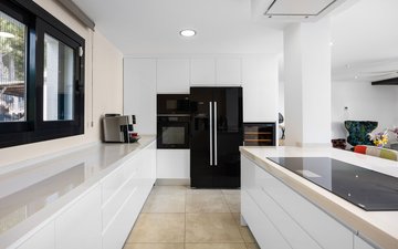 Property slide 38