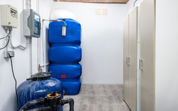Property slide 70