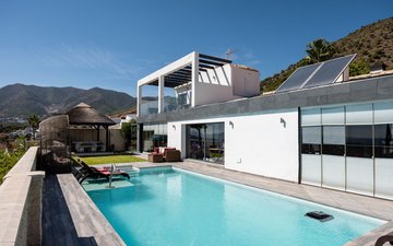 Property slide 8