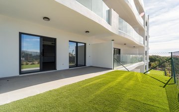 Property slide 10
