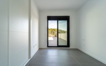 Property slide 24