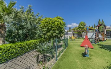 Property slide 30