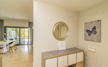 Property slide 32