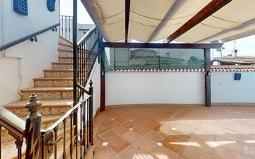 Property slide 17