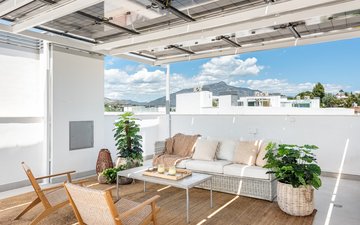 Property slide 22