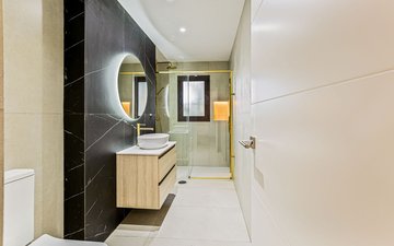 Property slide 22