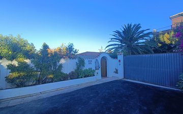 Property slide 14