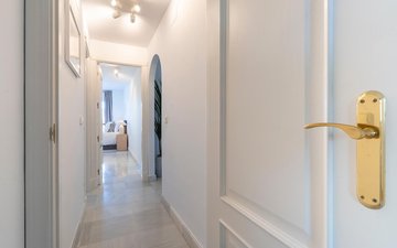 Property slide 20