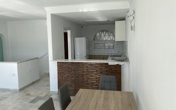 Property slide 6