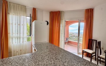 Property slide 24