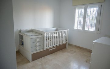 Property slide 25