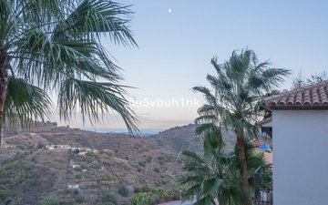Property slide 29