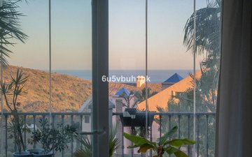 Property slide 44
