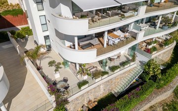 Property slide 16