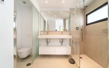 Property slide 34