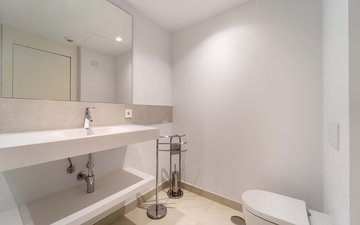 Property slide 38