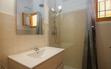 Property slide 31