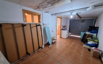 Property slide 22