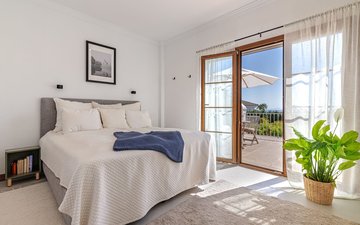 Property slide 25