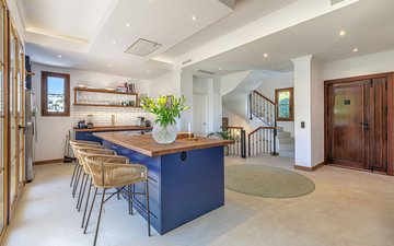 Property slide 6