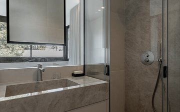 Property slide 31
