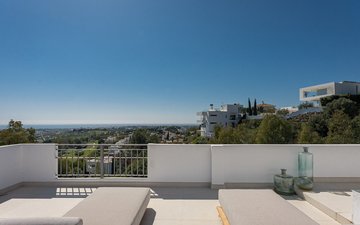 Property slide 44