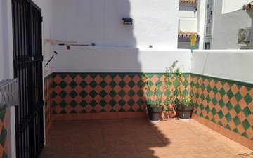 Property slide 25