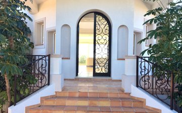 Property slide 22