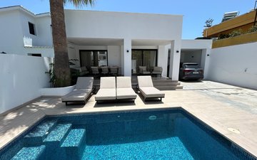Property slide 14
